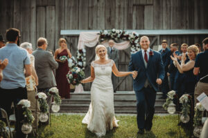 outdoor wedding at Farmer and Frenchman Winery in Henderson, KY